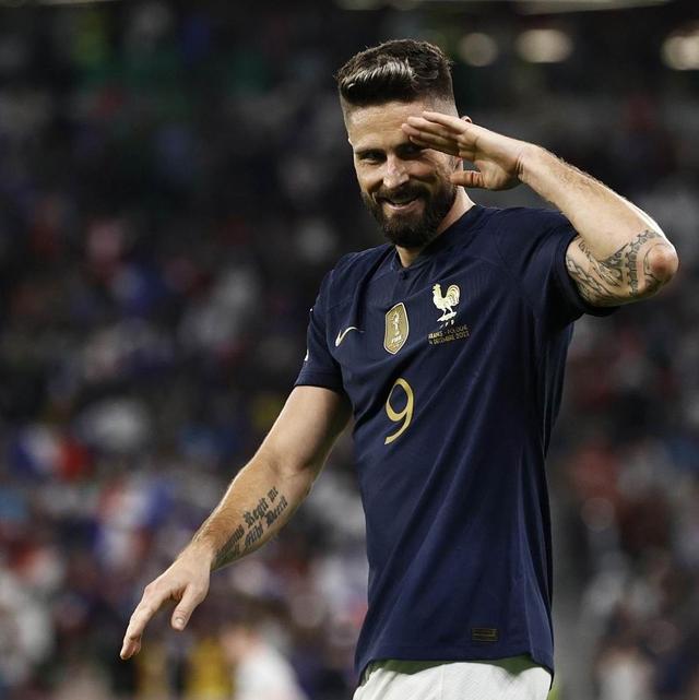 法国队轻取日本队，奥恰洛夫惊艳四座